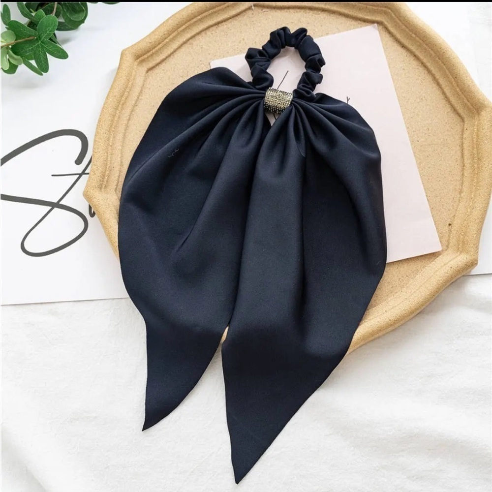 Navy Diamond Bow Hair Tie Scrunchies